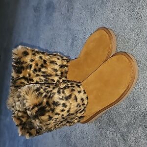 Fuzzy Boots